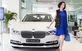 Á hậu doanh nhân Phương Lê tậu BMW 730Li mới về Việt Nam