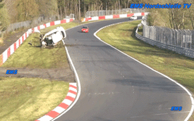 Honda Civic Type R gặp tai nạn kinh hoàng tại "địa ngục xanh" Nurburgring