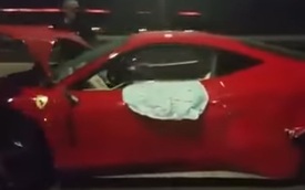 Đua trái phép, Ferrari 458 Italia gặp nạn cùng cặp đôi xế độ