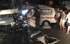 Quảng Ninh: Xe cứu thương đâm vào ô tô chở công nhân, 2 người tử vong