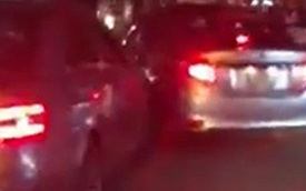 Hà Nội: Xin vượt không thành, người lái Toyota Vios cố tình va quệt vào Mercedes