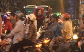 Gặp cảnh tắc đường tại Sài Gòn, ca sỹ Tuấn Hưng xuống xe điều khiển giao thông