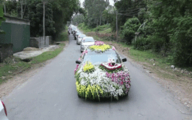 Xe hoa độc nhất Việt Nam trong đám cưới tại Nghệ An gây sốt mạng xã hội