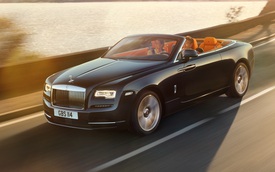 "Tức nổ mắt" với doanh nghiệp được biếu tặng siêu xe Rolls-Royce Dawn