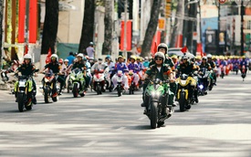 Đoàn mô tô "khủng" dẫn đoàn 100 xe đạp điện rước dâu tại Sài thành