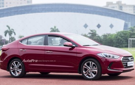 Hyundai Elantra 2016 cháy hàng nhờ tiết kiệm xăng