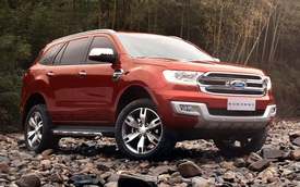Áp thuế TTĐB mới, xe nhỏ Ford giảm giá, Ranger và Everest tăng giá