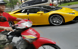 Xem Lamborghini Huracan của Cường Đô la "khổ sở" di chuyển trong phố