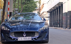Hàng hiếm Maserati GranTurismo S dạo chơi Sài Gòn ngày đầu năm mới