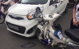 Sài Gòn: Kia Morning bị Honda CUB đâm ngang, hư hỏng nặng