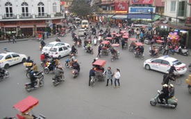 Nhà báo Mỹ vừa đến thăm Việt Nam kết luận xe tự lái dù hiện đại đến mấy cũng không có đất sống ở đây