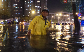 Những hình ảnh khó quên với người Sài Gòn trong trận mưa lịch sử ngày 26/9