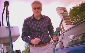 Chuyện gì sẽ xảy ra nếu bạn đổ nhầm xăng vào xe chạy dầu và ngược lại?