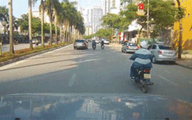 Video Mazda CX-5 lạng lách, gây tai nạn cho xe máy rồi bỏ chạy tại Hà Nội