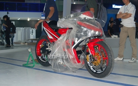 "Tóm gọn" 1 trong 2 chiếc Yamaha Exciter 150 độ "khủng" tại triển lãm xe máy Việt Nam 2016