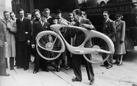 Ngắm nhìn thiết kế xe đạp đột phá vào năm 1946 từng được cho là hiện thân của tương lai