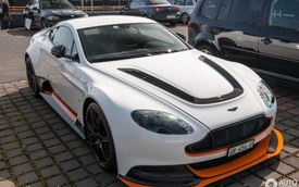 "Mãn nhãn" với vẻ đẹp của xe thể thao hàng hiếm Aston Martin Vantage GT12