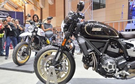 Sau Việt Nam, Ducati mang cặp đôi Scrambler Desert Sled và Café Racer đến Malaysia