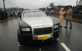 Xe sang Rolls-Royce Ghost gây tai nạn liên hoàn tại Hà Tĩnh