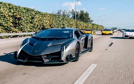 "Quái vật" Lamborghini Veneno khoe tiếng pô ấn tượng tại sự kiện siêu xe