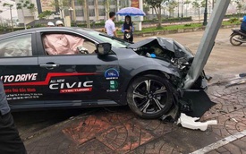 Xe chạy thử Honda Civic Turbo 2017 gặp tai nạn đáng tiếc