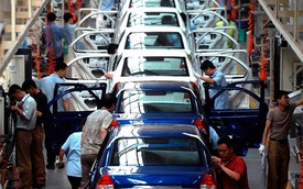 Giá ô tô ở Việt Nam cao gấp 2 lần Thái Lan, Indonesia