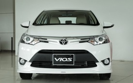 Bất chấp lệnh triệu hồi, Toyota giảm giá mạnh hai mẫu Vios và Innova trong tháng cô hồn