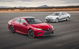 Toyota Camry 2018 có thể tránh được tai nạn ở vận tốc 40 km/h