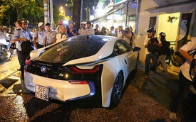 BMW i8 của tay chơi Sài thành bị ông Đoàn Ngọc Hải "tuýt còi" khi đỗ sai quy định