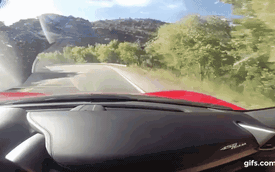 Người thuê siêu xe Ferrari 458 Italia gây tai nạn kinh hoàng