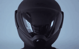 Chiếc mũ bảo hiểm đầu tiên trên thế giới cho bạn góc nhìn 360 độ