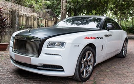 Rolls-Royce Wraith đổi màu theo phong cách gấu trúc tại Hà Nội