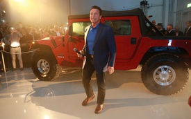Hummer H1 của "kẻ hủy diệt" Arnold Schwarzenegger được biến thành SUV điện