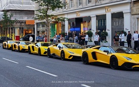 Vẻ đẹp của "đội quân" Lamborghini "tông xuyệt tông" màu vàng rực trên phố London