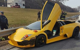 Siêu xe Lamborghini Murcielago gặp nạn trên xa lộ