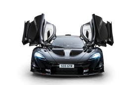 McLaren P1 GTR "hợp pháp" lưu thông trên phố rao bán 91 tỷ Đồng