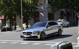 Bắt gặp "gương di động" Mercedes-AMG C63 S Edition 1 trên đường phố