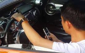 Minh "Nhựa" khoe video cầm lái Pagani Huayra chạy lòng vòng trong sân công ty