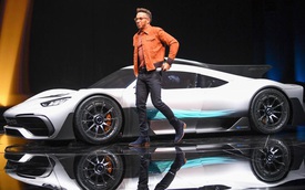 Tay đua Lewis Hamilton bỏ ra hơn 123 tỷ Đồng để mua 2 "cực phẩm" Mercedes-AMG Project One