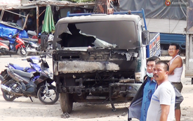 Xe tải bốc cháy dữ dội lan sang 3 nhà dân ở Sài Gòn