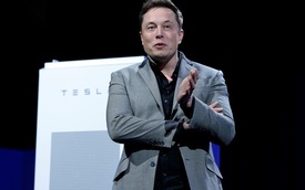 Tesla tiếp tục thua lỗ, giám đốc tài chính từ chức
