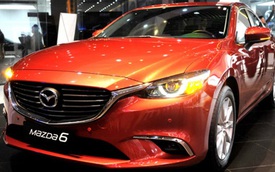 Mazda 6 giảm giá 2 lần/tháng, Camry xuống giá hơn 100 triệu