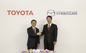 Toyota bắt tay Mazda, lập liên minh sản xuất xe tại Mỹ