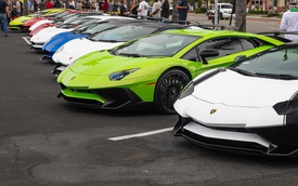 12 chiếc siêu xe hàng hiếm Lamborghini Aventador SV đủ màu sắc xuất hiện tại Mỹ