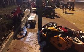 Phan Thiết: Nam thanh niên chạy Honda CBR1000RR không mũ bảo hiểm, tông vào xe máy, tử vong tại chỗ