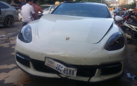 Porsche Panamera va chạm với xe máy, chủ nhân đền 4,6 triệu Đồng