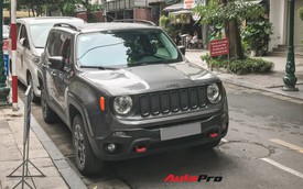 Xế lạ Jeep Renegade Trailhawk xuất hiện tại Hà Nội