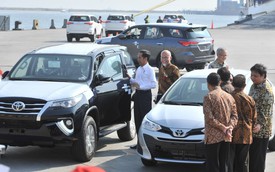 Xe nhập miễn thuế từ Thái Lan, Indonesia lũ lượt xếp hàng, chờ khách Việt mua về chơi Tết