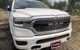Bán tải “hàng khủng” Ram 1500 Limited đời 2019 đầu tiên về Việt Nam