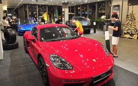 Porsche mở khu trưng bày cùng tòa nhà với Lamborghini và Bentley tại TP. HCM, chuẩn bị ra Hà Nội